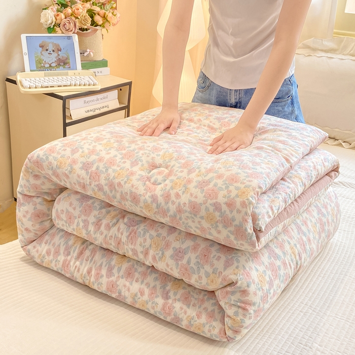 91家纺网 家纺一手货源 找家纺 梦初语 2025秋冬新款大豆纤维被子冬被棉被芯春秋被宿舍单双人学生四季通用（大豆纤维含量10%） 花颜