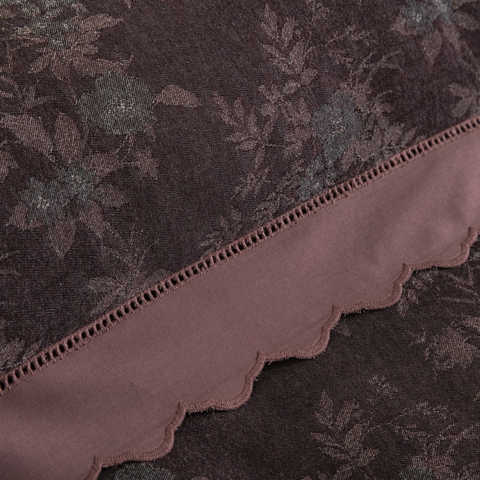 91家纺网 家纺一手货源 找家纺 鲁爱家纺供货 2025新款全棉色织提花（花边镂空款）四件套  西江月-中古色