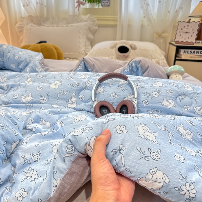 91家纺网 家纺一手货源 找家纺 梦初语 2025秋冬新款大豆纤维被子冬被棉被芯春秋被宿舍单双人学生四季通用（大豆纤维含量10%） 甜兔派对