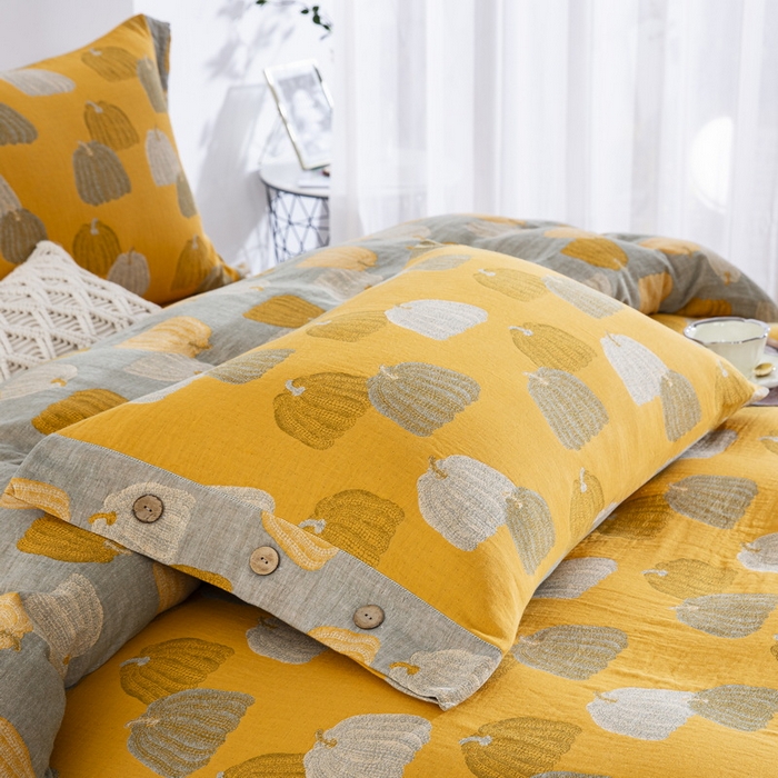 91家纺网 家纺一手货源 找家纺 鲁爱 2025新款全棉色织双层纱纽扣款四件套  南瓜-黄