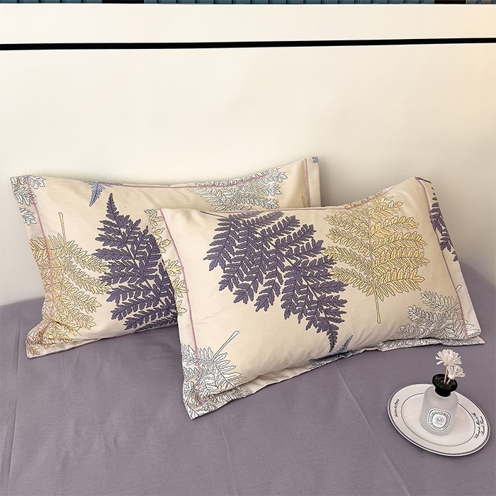 91家纺网 家纺一手货源 找家纺 优品阁 2024新款亲肤舒适全棉磨毛四件套学生三件套系列 岸边蒲草-紫