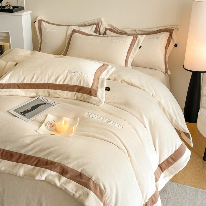 91家纺网 家纺一手货源 找家纺 （总）雅萱家纺 2025新款300g全消光牛奶绒四件套