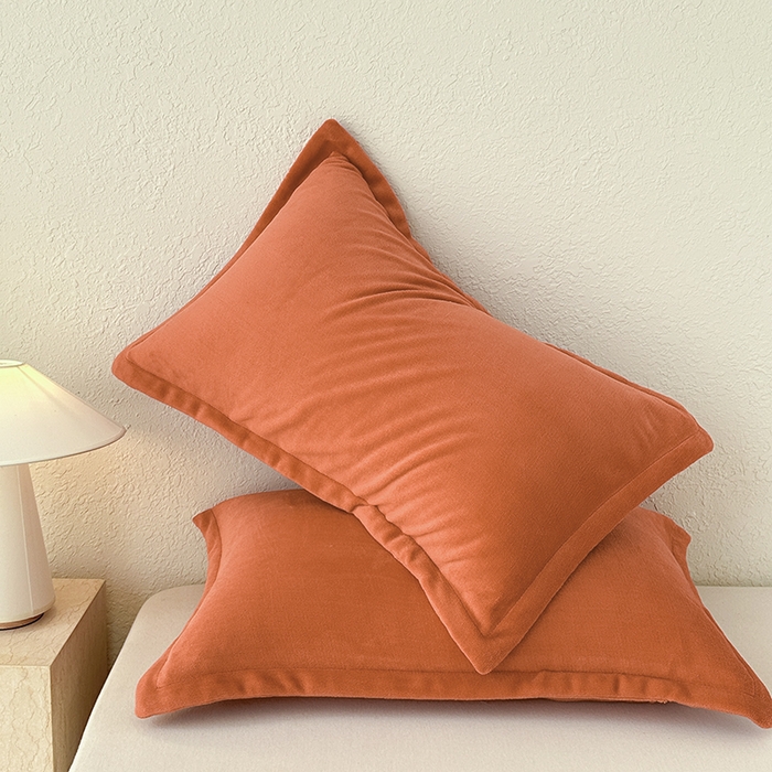 91家纺网 家纺一手货源 找家纺 百寐 2025新款纯色牛奶绒抗静电加厚保暖信封加大50*80/48*74/40*60 爱玛橙