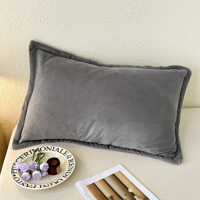 91家纺网 家纺一手货源 找家纺 百寐 2025新款纯色牛奶绒抗静电加厚保暖信封加大50*80/48*74/40*60 绅士灰