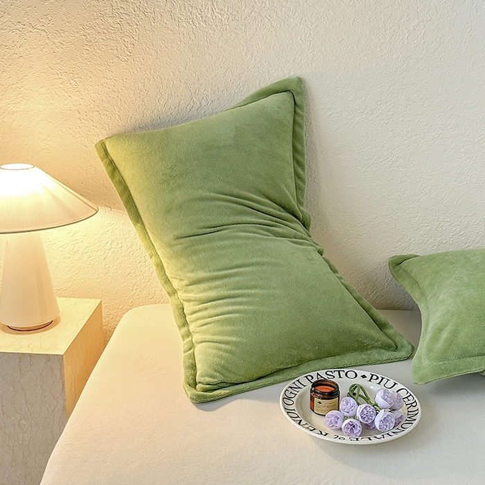 91家纺网 家纺一手货源 找家纺 百寐 2025新款纯色牛奶绒抗静电加厚保暖信封加大50*80/48*74/40*60 青草绿