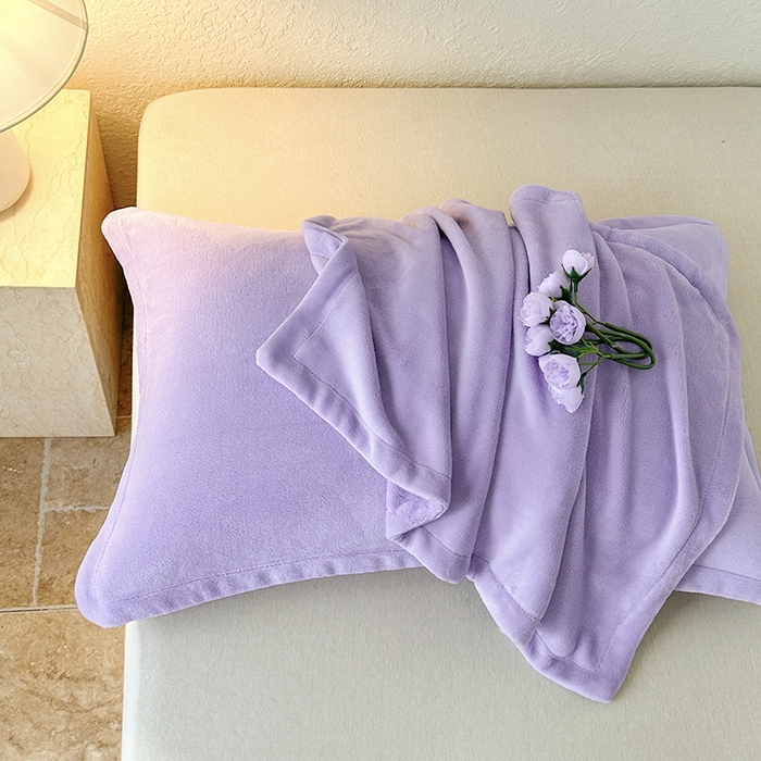 91家纺网 家纺一手货源 找家纺 百寐 2025新款纯色牛奶绒抗静电加厚保暖信封加大50*80/48*74/40*60 浪漫紫