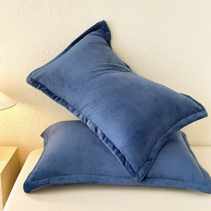 91家纺网 家纺一手货源 找家纺 百寐 2025新款纯色牛奶绒抗静电加厚保暖信封加大50*80/48*74/40*60 深海蓝