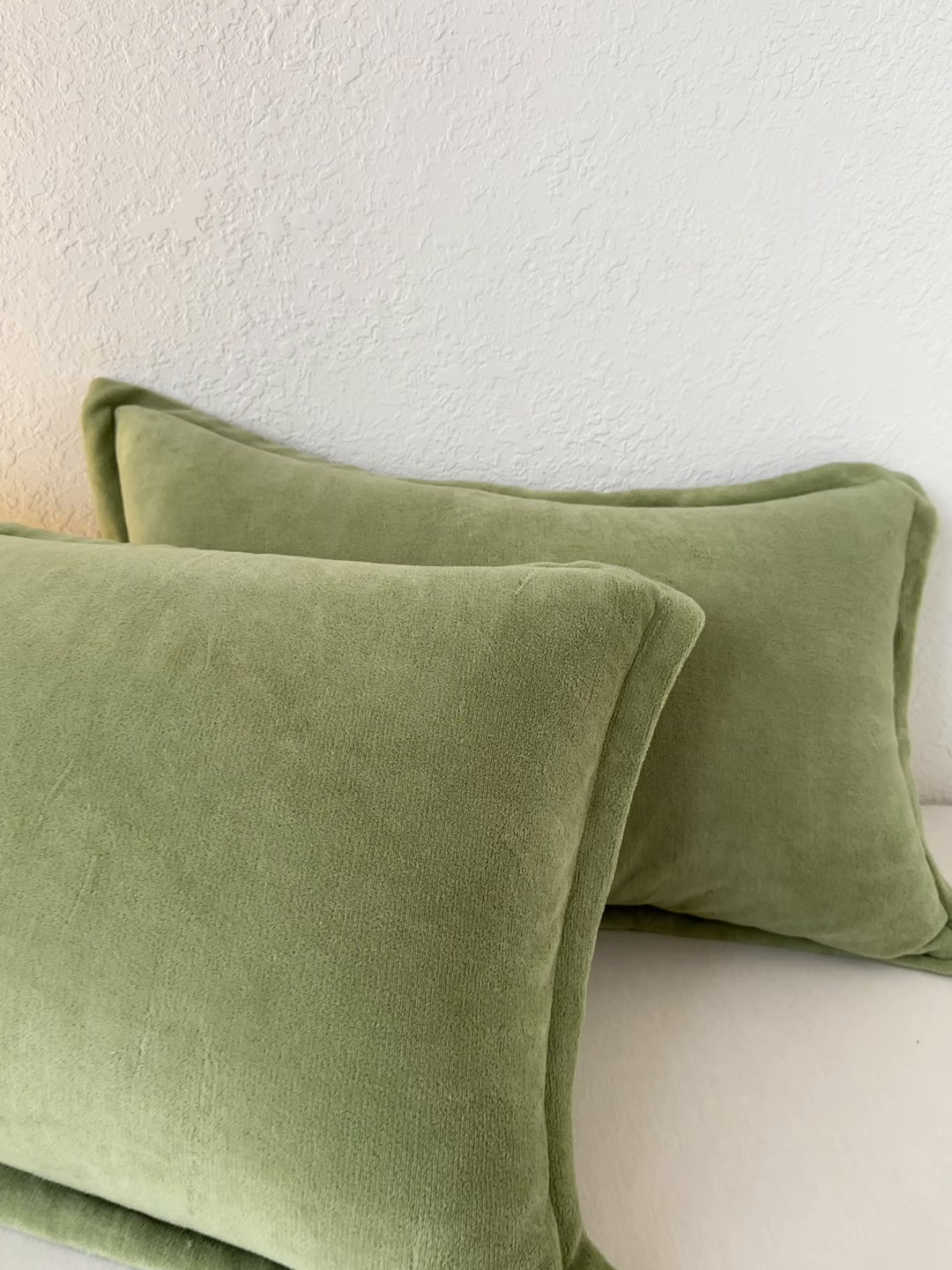 91家纺网 家纺一手货源 找家纺 百寐 2025新款纯色牛奶绒抗静电加厚保暖信封加大50*80/48*74/40*60 青草绿