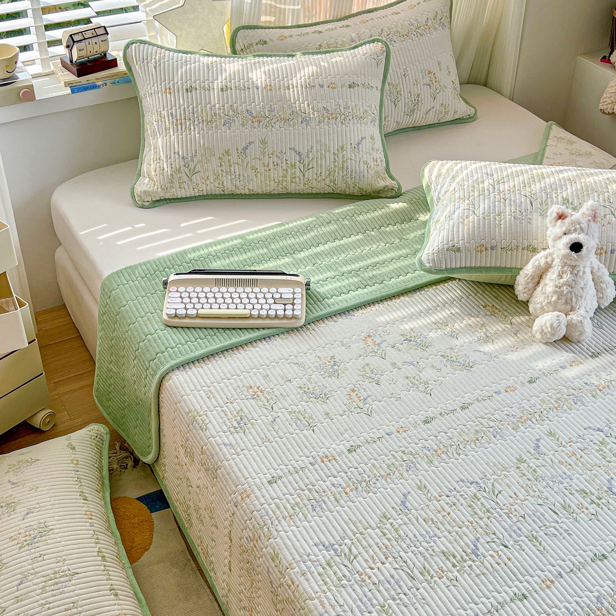 91家纺网 家纺一手货源 找家纺 （总）X猫先生 2025新品棉加绒床盖一面全棉一面牛奶绒床盖炕盖加厚床单床垫四季款系列二