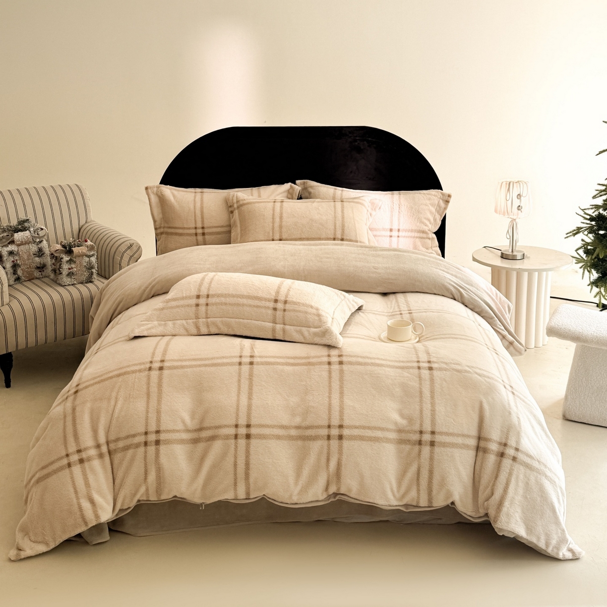 7V 2025新款A类兔毛绒印花床单四件套夹棉床盖床笠四件套全工艺牛奶绒 线条格