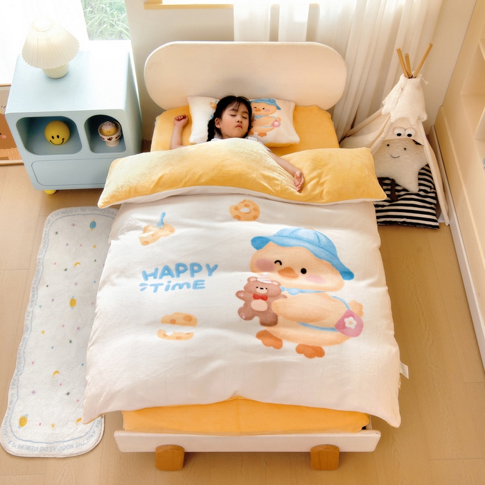 91家纺网 家纺一手货源 找家纺 鱼宝 2025新款大版牛奶绒三件套六件套多件套-彩绘系列 小熊鸭鸭