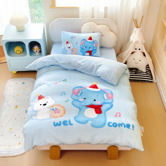 91家纺网 家纺一手货源 找家纺 鱼宝 2025新款大版牛奶绒三件套六件套多件套-彩绘系列 小象宝宝