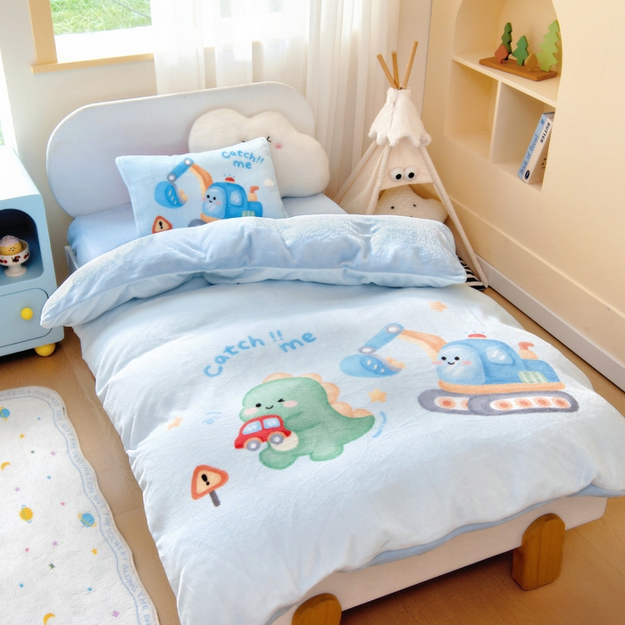 91家纺网 家纺一手货源 找家纺 鱼宝 2025新款大版牛奶绒三件套六件套多件套-彩绘系列 卡通挖机