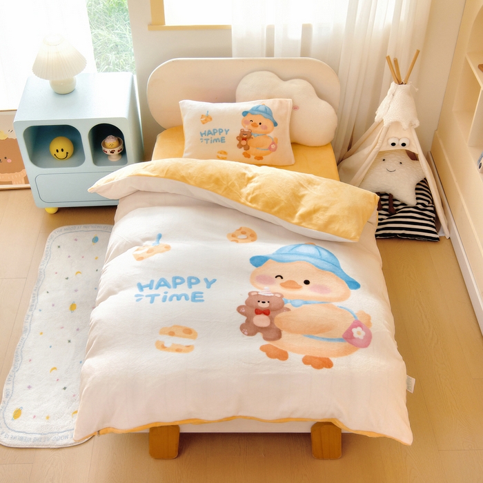 91家纺网 家纺一手货源 找家纺 鱼宝 2025新款大版牛奶绒三件套六件套多件套-彩绘系列 小熊鸭鸭