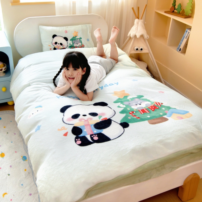 91家纺网 家纺一手货源 找家纺 鱼宝 2025新款大版牛奶绒三件套六件套多件套-彩绘系列 熊猫圆圆