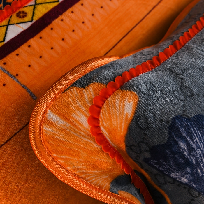 91家纺网 家纺一手货源 找家纺 绘萱2025新品爆款8斤包边印花牛奶绒四件套床裙款法莱绒金貂貂狐 三生有杏