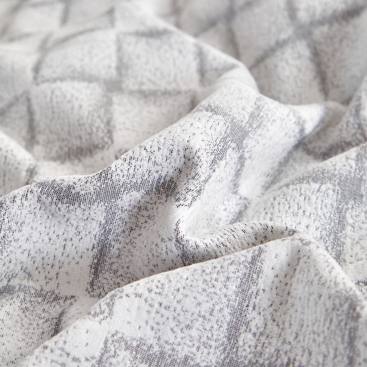 91家纺网 家纺一手货源 找家纺 润肤居 2025新款雪尼尔棉绒大提花四件套 洛西雅-倾城灰