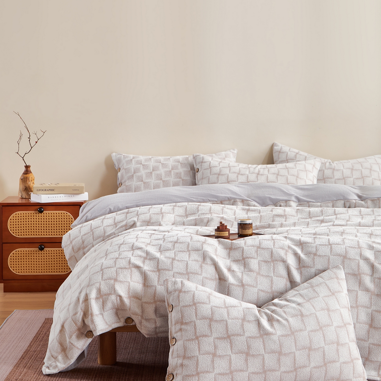 91家纺网 家纺一手货源 找家纺 润肤居 2025新款雪尼尔棉绒大提花四件套 洛西雅-橡树棕