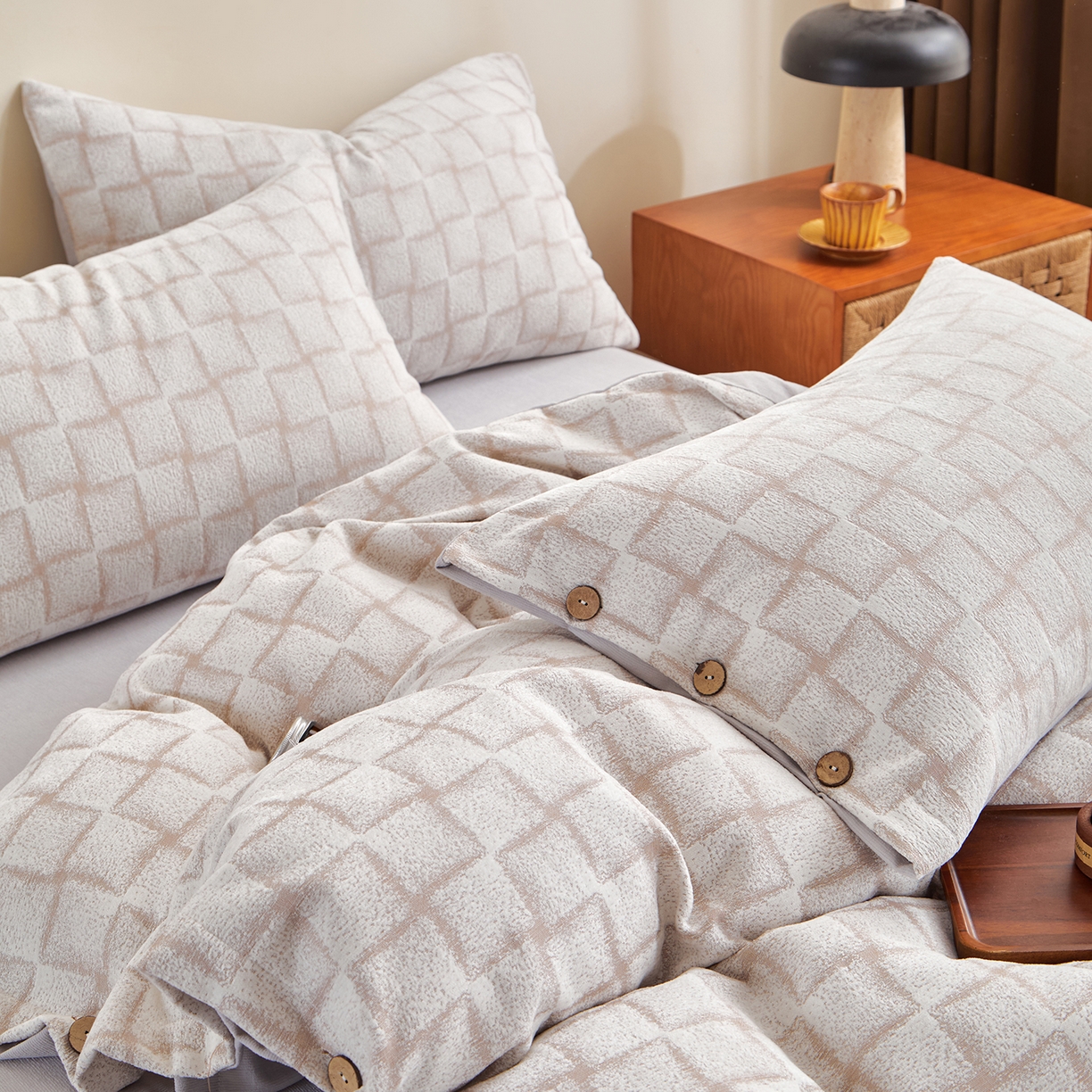 91家纺网 家纺一手货源 找家纺 润肤居 2025新款雪尼尔棉绒大提花四件套 洛西雅-橡树棕