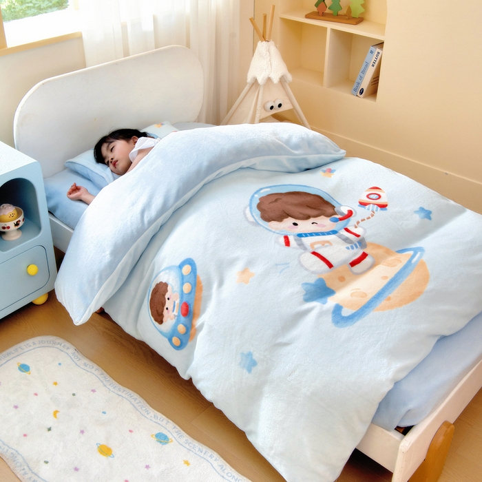 91家纺网 家纺一手货源 找家纺 鱼宝 2025新款大版牛奶绒三件套六件套多件套-彩绘系列 月球王子