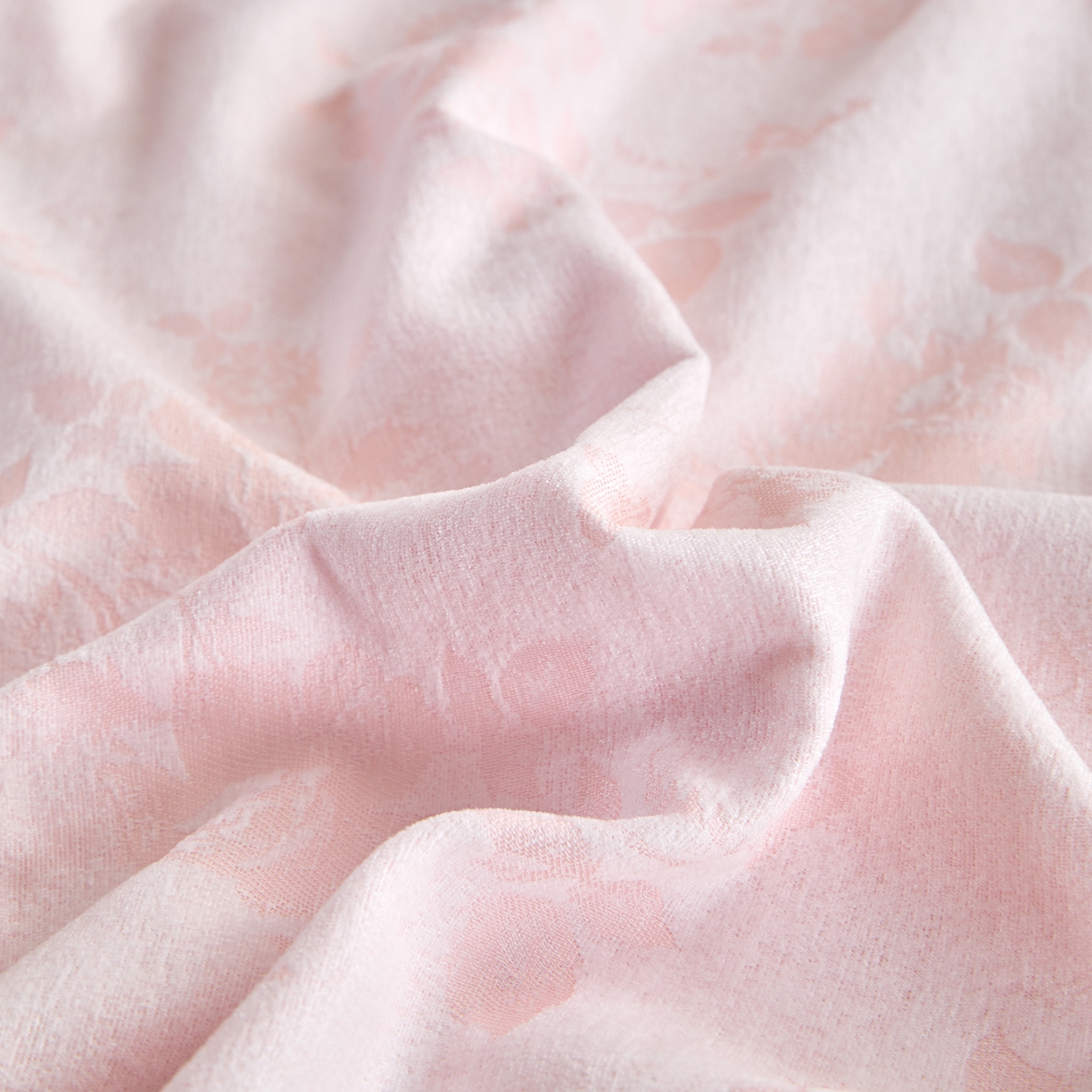 91家纺网 家纺一手货源 找家纺 润肤居 2025新款雪尼尔棉绒大提花四件套 玫瑰森林-淡绯