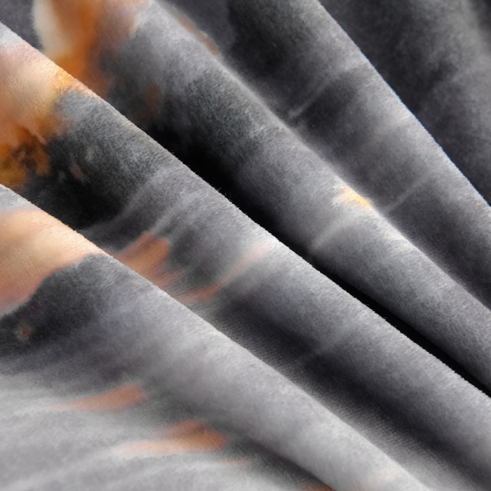 91家纺网 家纺一手货源 找家纺 绘萱2025新品爆款8斤包边印花牛奶绒四件套床裙款法莱绒金貂貂狐 星河