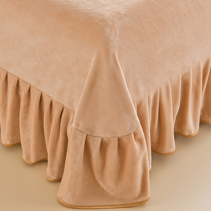 91家纺网 家纺一手货源 找家纺 绘萱2025新品爆款8斤包边印花牛奶绒四件套床裙款法莱绒金貂貂狐 杏运-卡其