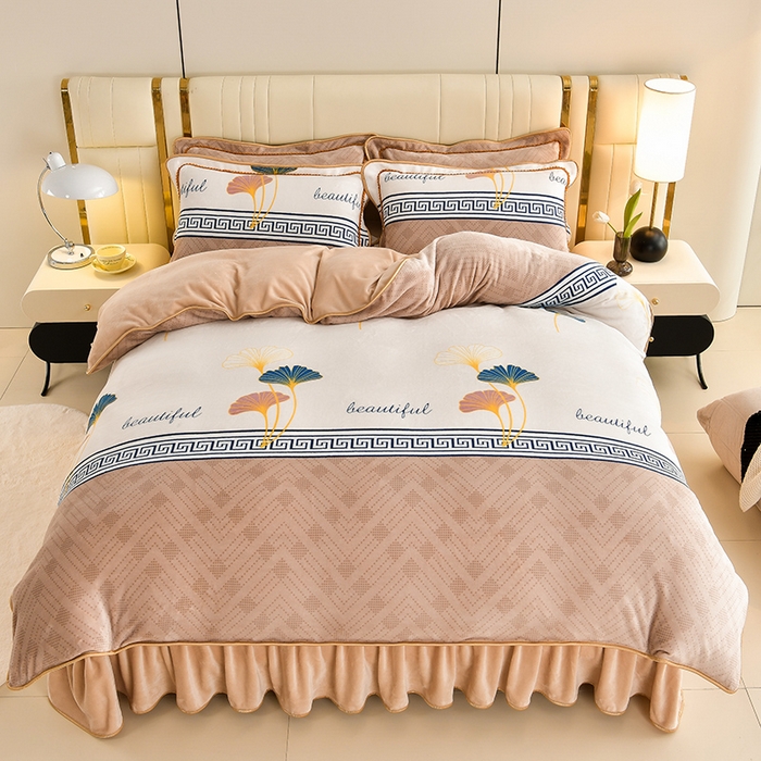 绘萱2025新品爆款8斤包边印花牛奶绒四件套床裙款法莱绒金貂貂狐 杏运-卡其