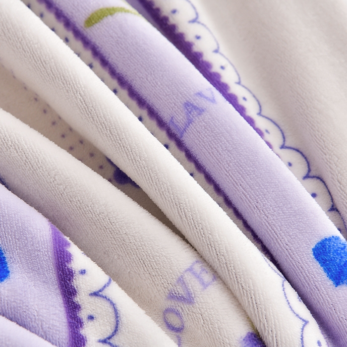 91家纺网 家纺一手货源 找家纺 绘萱2025新品爆款8斤包边印花牛奶绒四件套床裙款法莱绒金貂貂狐 薰衣浪漫