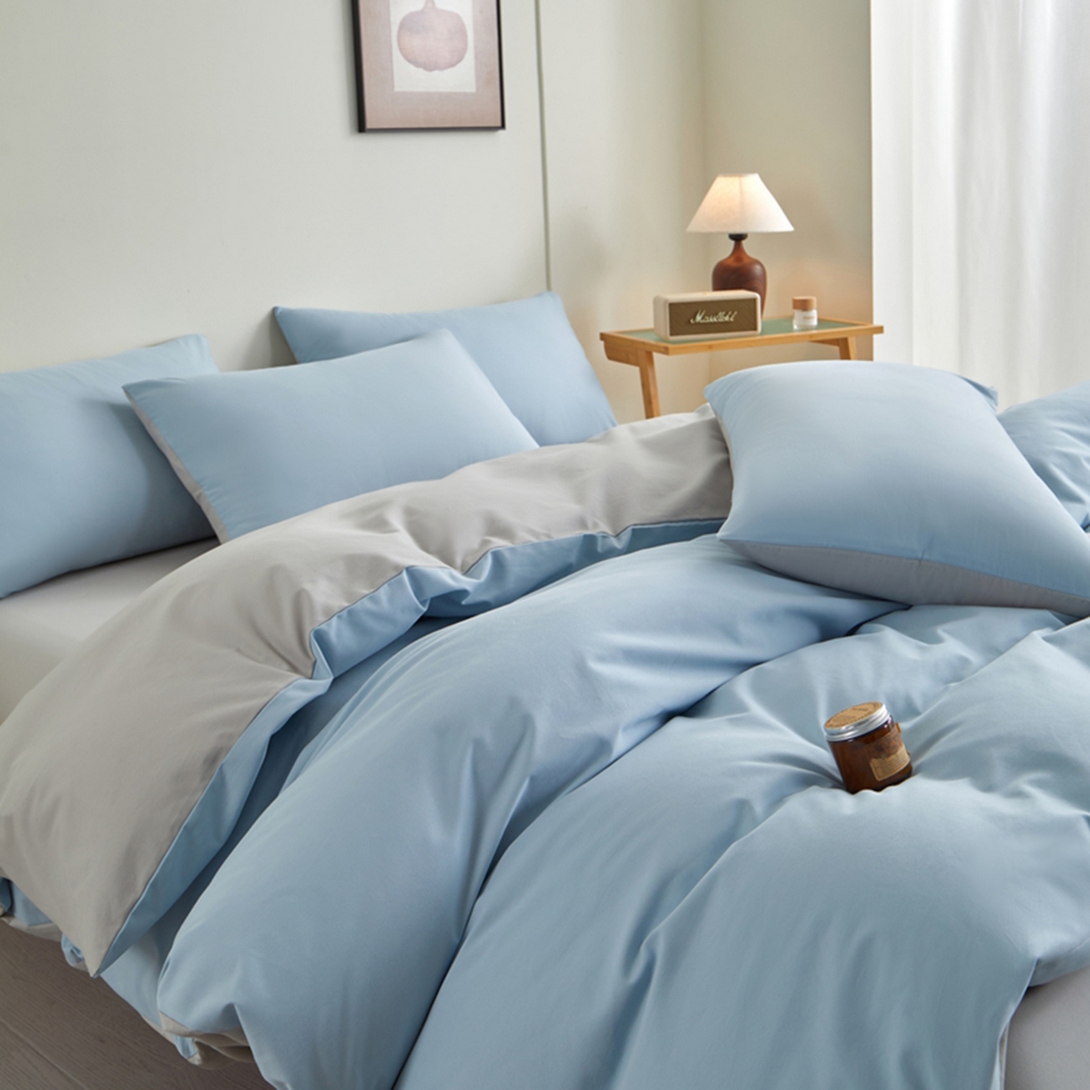 91家纺网 家纺一手货源 找家纺 润肤居 2025新款全棉纯色双拼加厚磨毛四件套 碧空蓝+浅灰