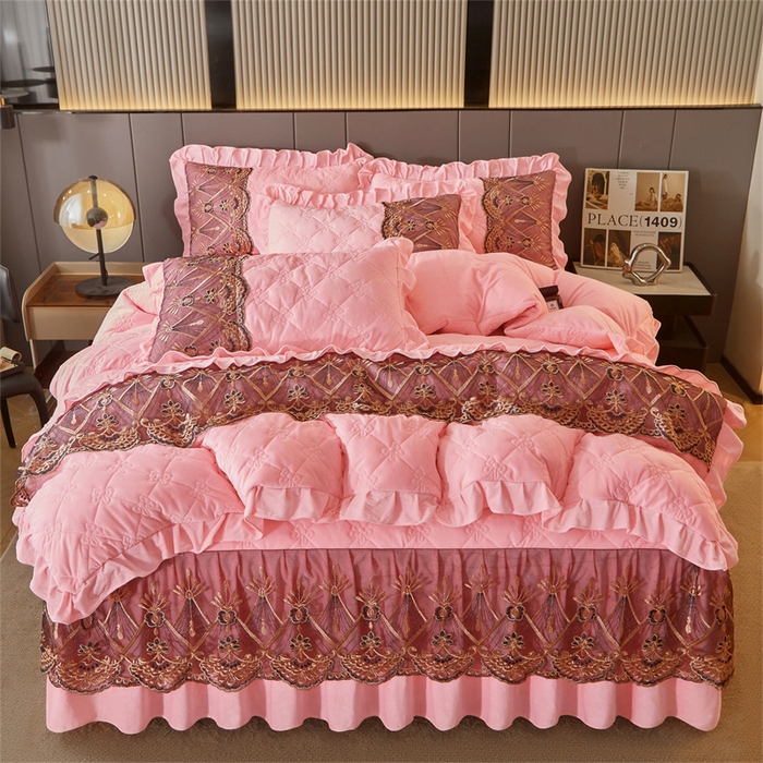 91家纺网 家纺一手货源 找家纺 （总）屹成家纺2025新款水晶绒夹棉绗缝床裙四件套（塞纳河畔）四件套起售价不低于230元