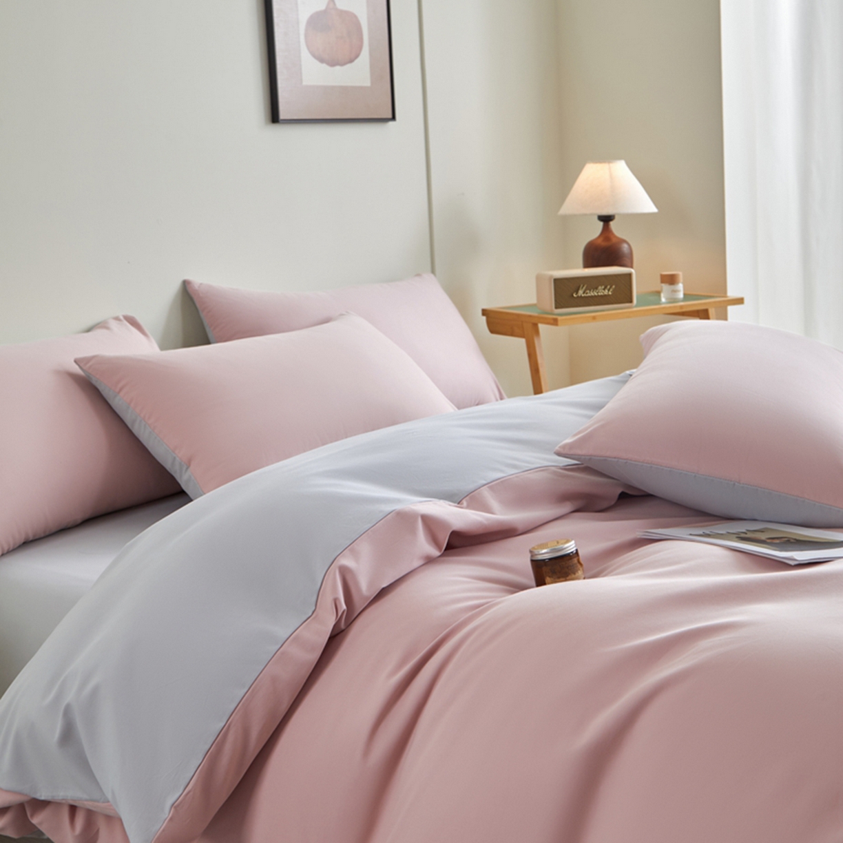 91家纺网 家纺一手货源 找家纺 润肤居 2025新款全棉纯色双拼加厚磨毛四件套 豆沙+浅灰