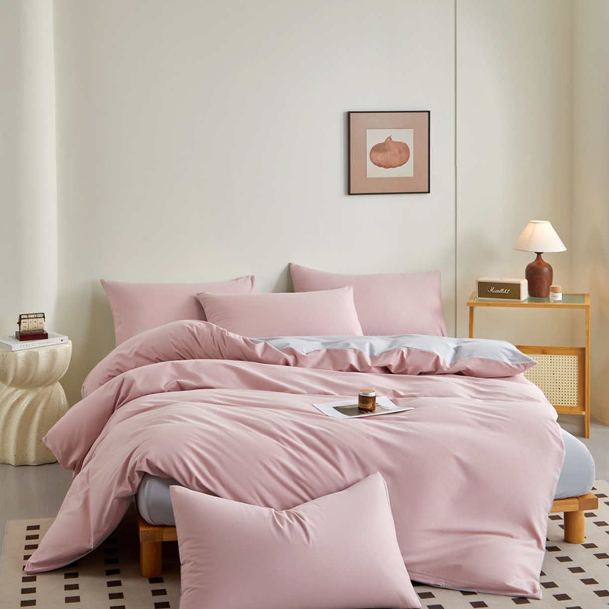 91家纺网 家纺一手货源 找家纺 润肤居 2025新款全棉纯色双拼加厚磨毛四件套 豆沙+浅灰