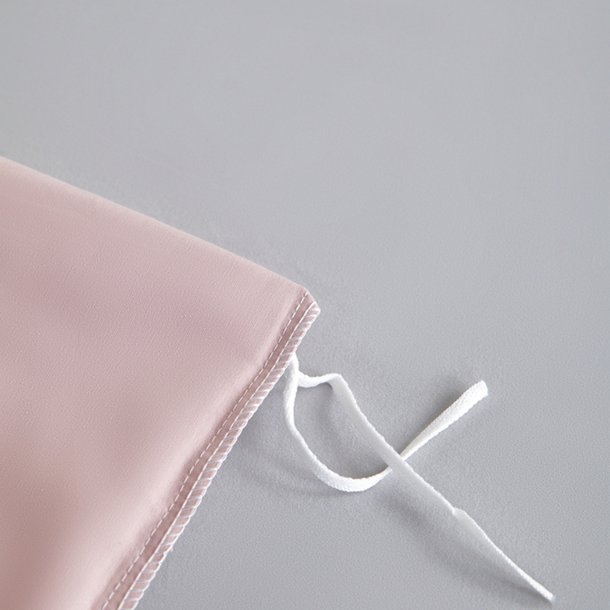 91家纺网 家纺一手货源 找家纺 润肤居 2025新款全棉纯色双拼加厚磨毛四件套 豆沙+浅灰