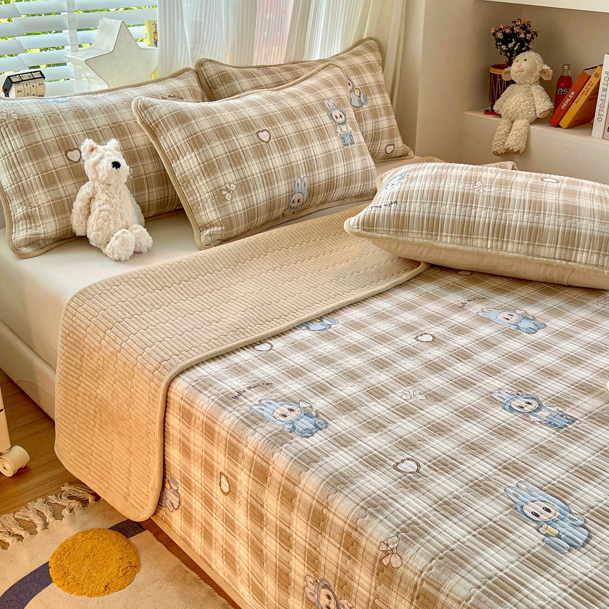 91家纺网 家纺一手货源 找家纺 X猫先生 2025新品棉加绒床盖一面全棉一面牛奶绒床盖炕盖加厚床单床垫四季款系列二 拉布兔兔（A棉B绒）