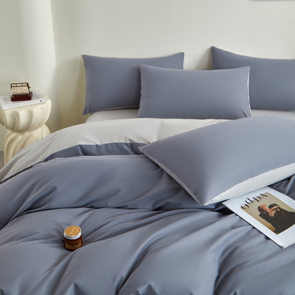 91家纺网 家纺一手货源 找家纺 润肤居 2025新款全棉纯色双拼加厚磨毛四件套 蓝莓+浅灰