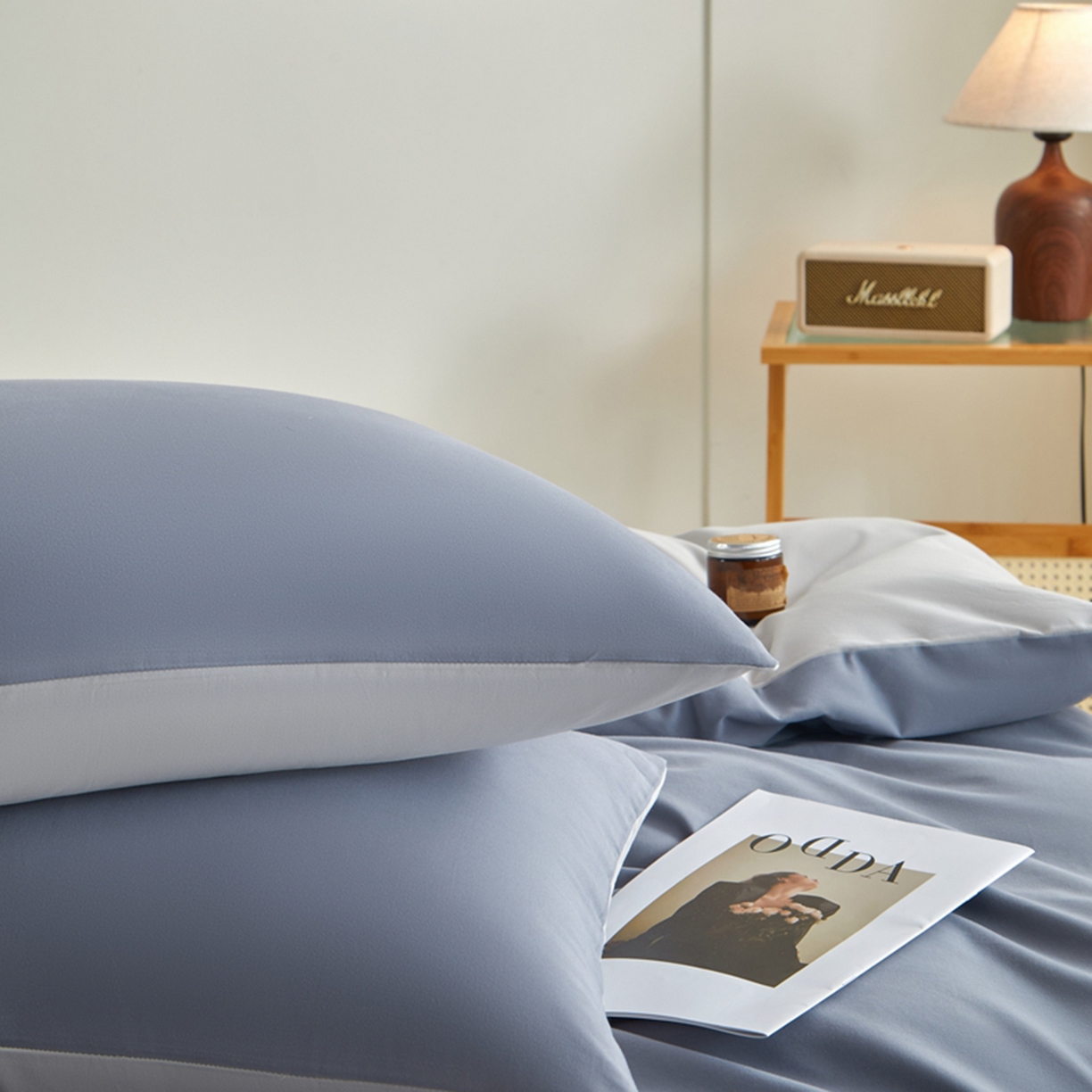 91家纺网 家纺一手货源 找家纺 润肤居 2025新款全棉纯色双拼加厚磨毛四件套 蓝莓+浅灰