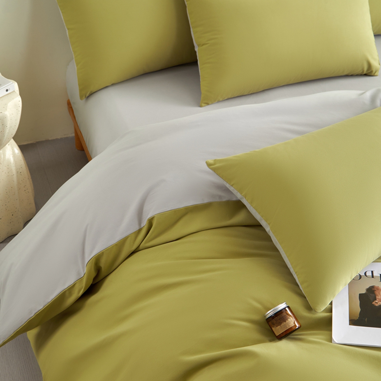 91家纺网 家纺一手货源 找家纺 润肤居 2025新款全棉纯色双拼加厚磨毛四件套 尼罗绿+浅灰