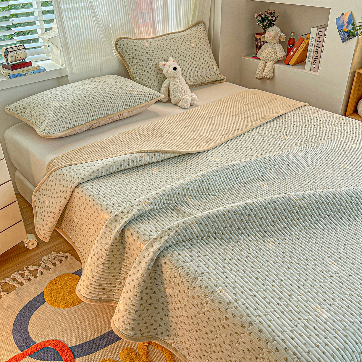 91家纺网 家纺一手货源 找家纺 X猫先生 2025新品棉加绒床盖一面全棉一面牛奶绒床盖炕盖加厚床单床垫四季款系列二 春游兔兔（A棉B绒）