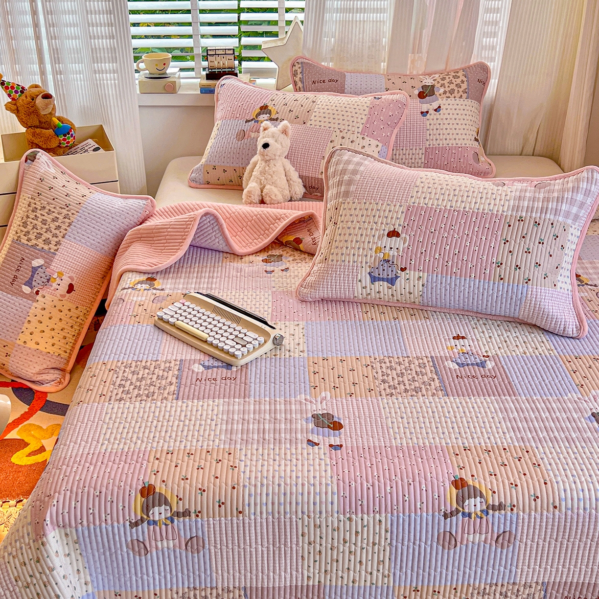 91家纺网 家纺一手货源 找家纺 X猫先生 2025新品棉加绒床盖一面全棉一面牛奶绒床盖炕盖加厚床单床垫四季款系列二 丹麦女孩（A棉B绒）