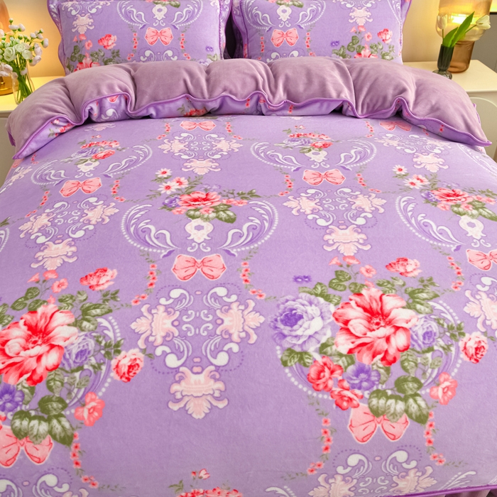 91家纺网 家纺一手货源 找家纺 绘萱2025新品爆款8斤包边印花牛奶绒四件套床裙款法莱绒金貂貂狐 云尚花谷-紫