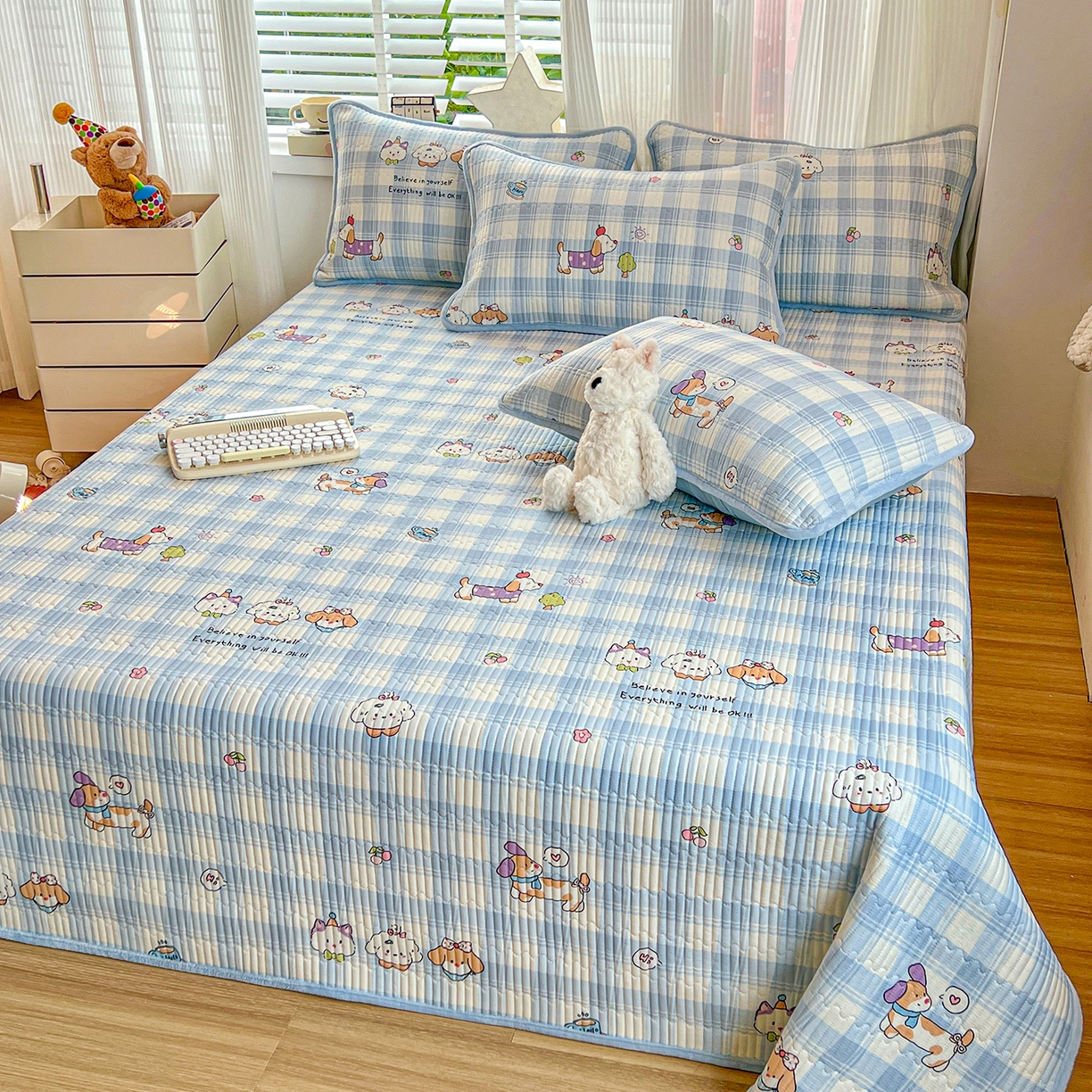 91家纺网 家纺一手货源 找家纺 X猫先生 2025新品棉加绒床盖一面全棉一面牛奶绒床盖炕盖加厚床单床垫四季款系列二 逗号日记(A棉B绒）