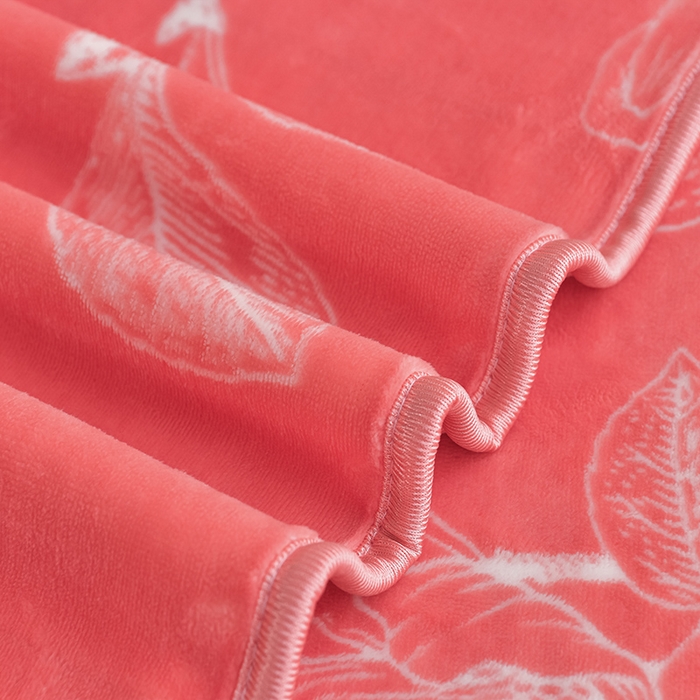 91家纺网 家纺一手货源 找家纺 绘萱2025新品爆款8斤包边印花牛奶绒四件套床裙款法莱绒金貂貂狐 枝繁叶茂-粉