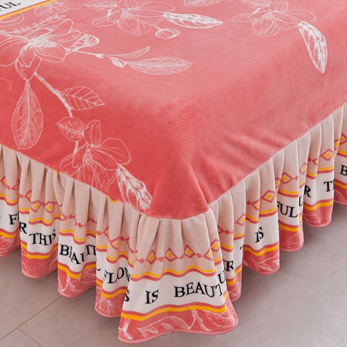 91家纺网 家纺一手货源 找家纺 绘萱2025新品爆款8斤包边印花牛奶绒四件套床裙款法莱绒金貂貂狐 枝繁叶茂-粉