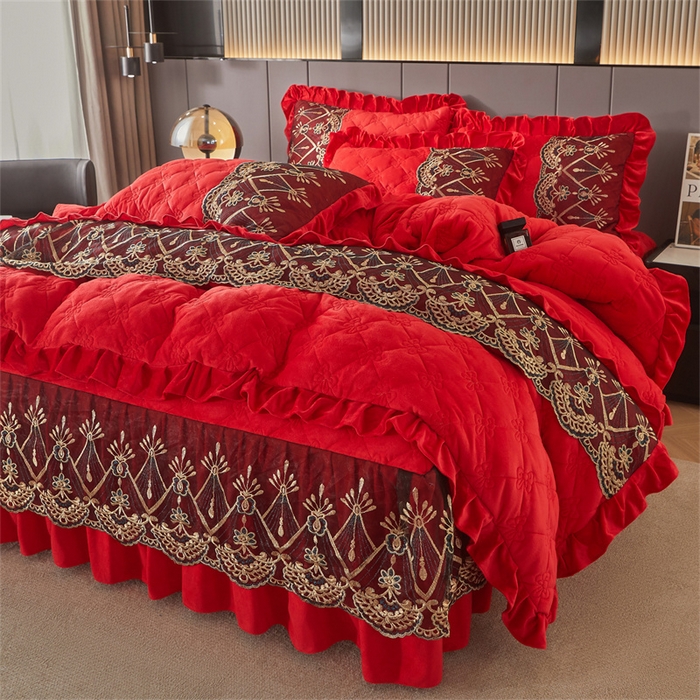 91家纺网 家纺一手货源 找家纺 （总）屹成家纺2025新款水晶绒夹棉绗缝床裙四件套（塞纳河畔）四件套起售价不低于230元