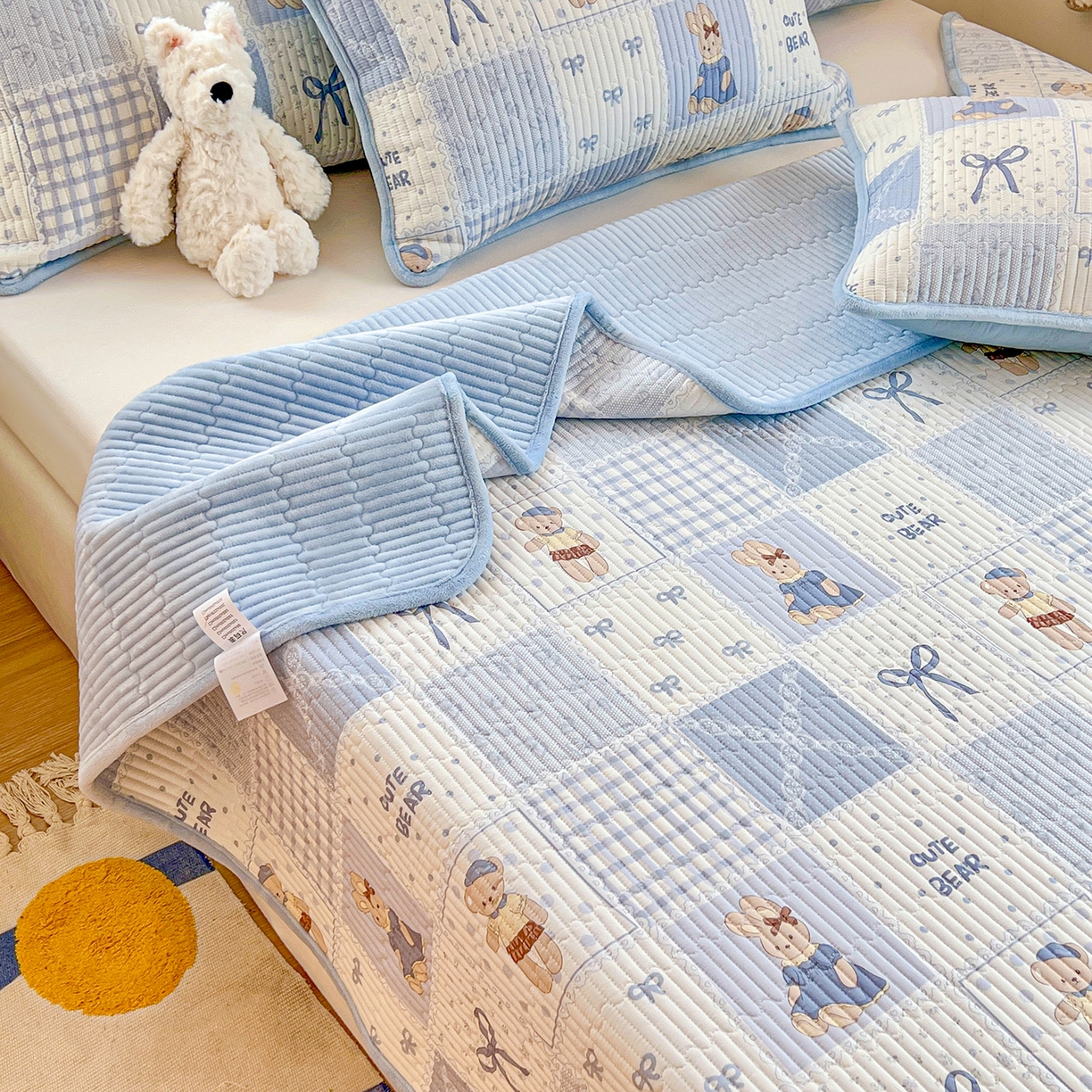 91家纺网 家纺一手货源 找家纺 X猫先生 2025新品棉加绒床盖一面全棉一面牛奶绒床盖炕盖加厚床单床垫四季款系列二 蓝格童话（A棉B绒）