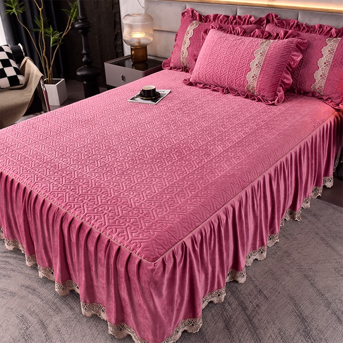 91家纺网 家纺一手货源 找家纺 （总）忘忧草 2025新款婴儿绒夹棉单床裙 床裙单件-安娜系列