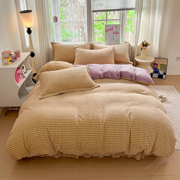 91家纺网 家纺一手货源 找家纺 一比一 2025新款加厚保暖豆豆牛奶绒床盖款四件套格韵