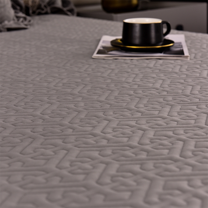 91家纺网 家纺一手货源 找家纺 忘忧草 2025新款婴儿绒夹棉单床裙 床裙单件-安娜系列 安娜-高级灰