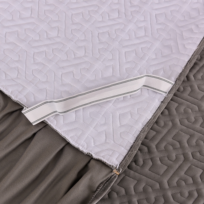 91家纺网 家纺一手货源 找家纺 忘忧草 2025新款婴儿绒夹棉单床裙 床裙单件-安娜系列 安娜-高级灰